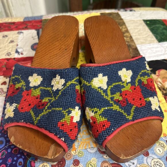 Handmade Handbags - 1970s Vtg Wooden Clog Size 7 w/ Strawberries Cottage Country Boho Artsy
